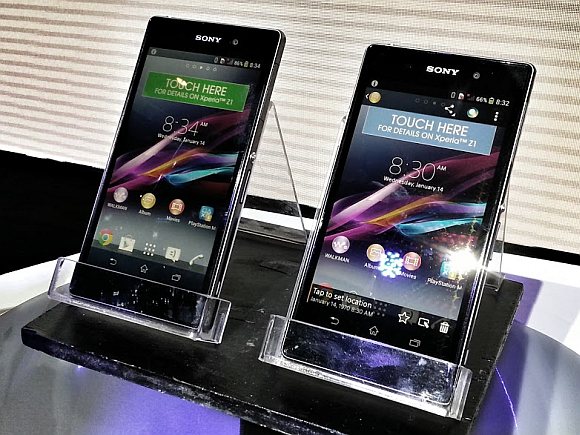 Sony Xperia Z1 Officially Launched In Malaysia Available In Stores October 2013 Soyacincau