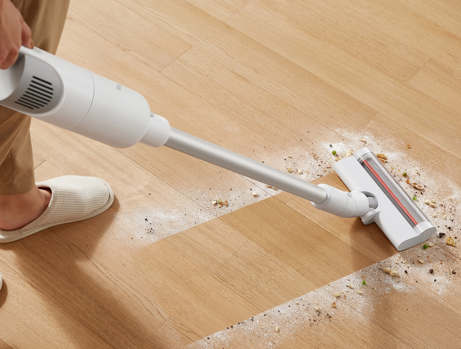 Mi Vacuum Cleaner Light is a lightweight cordless vacuum priced under RM500